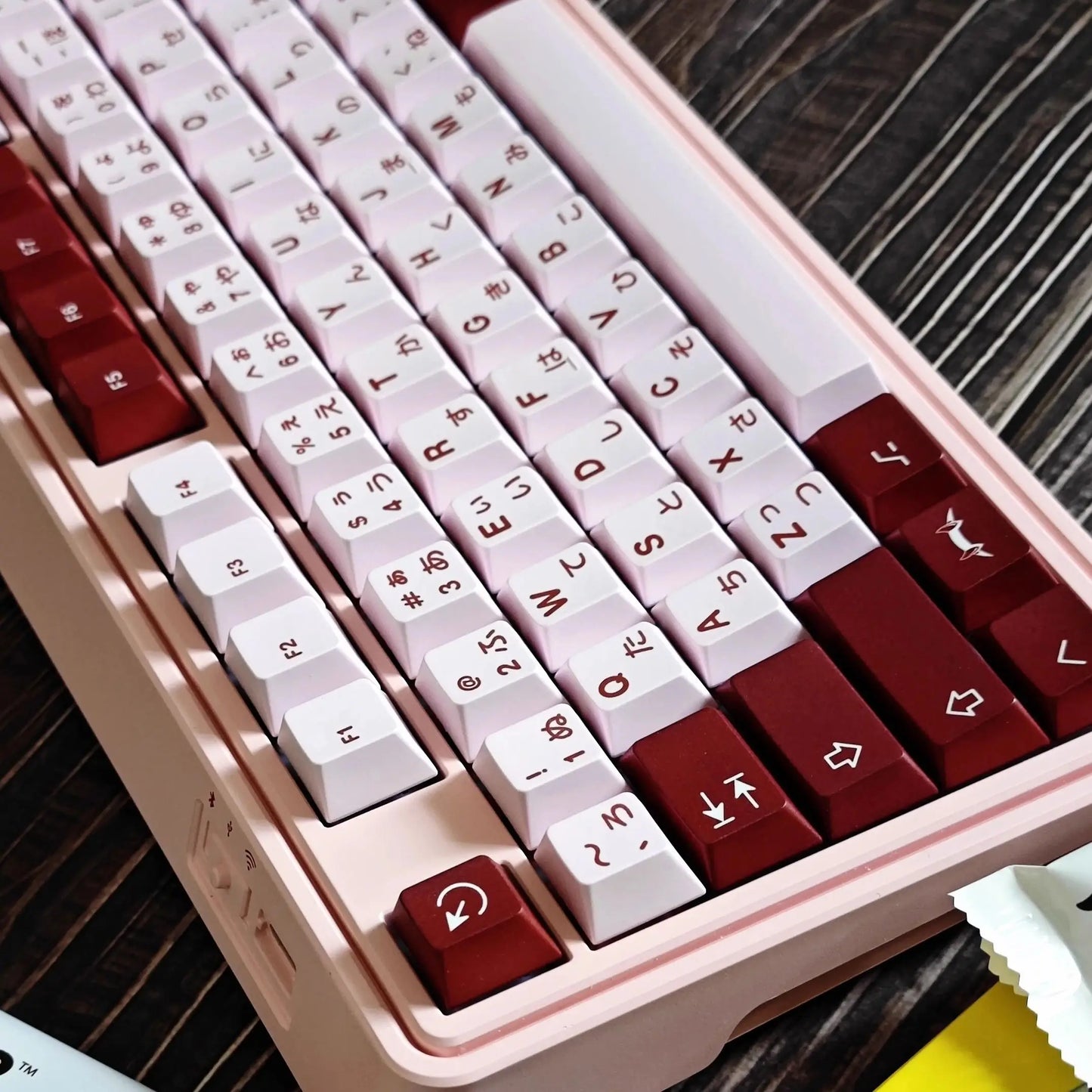 PBT Darling Keycaps